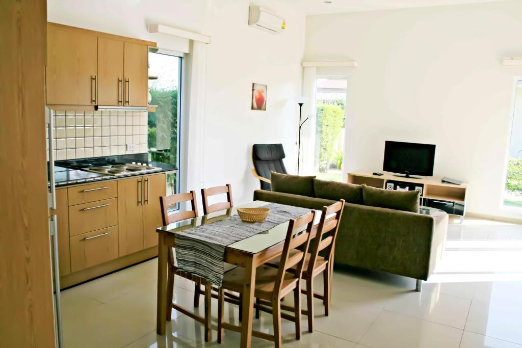 Garden Hills Villa Resort Cha-Am Bilik gambar